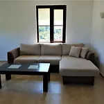 St George Apartcomplex Lejlighedshotel Shkorpilovtsi