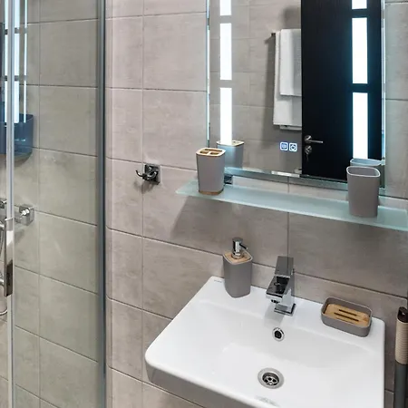 St George Apartcomplex 슈코르필로브치