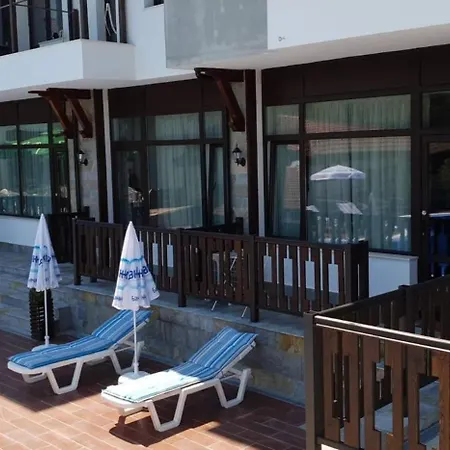 St George Apartcomplex Skorpilovci