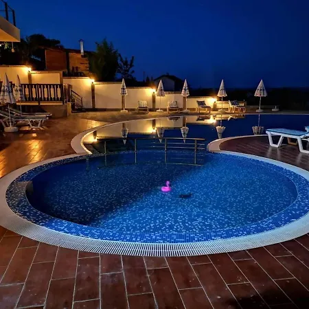 St George Apartcomplex * Skorpilovci