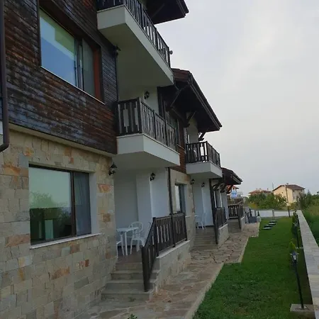 St George Apartcomplex 3* 슈코르필로브치