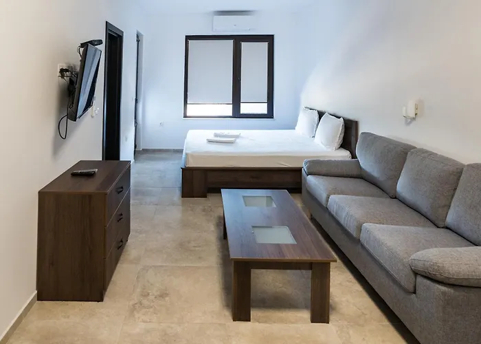 Апарт-отель St George Apartcomplex 3*