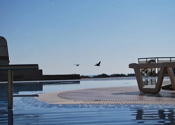 Апарт-отель St George Apartcomplex Шкорпиловци