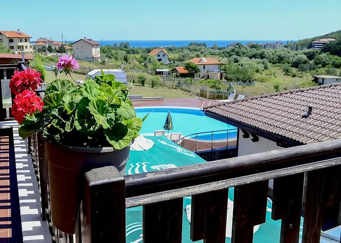 St George Apartcomplex Апарт-отель 3*