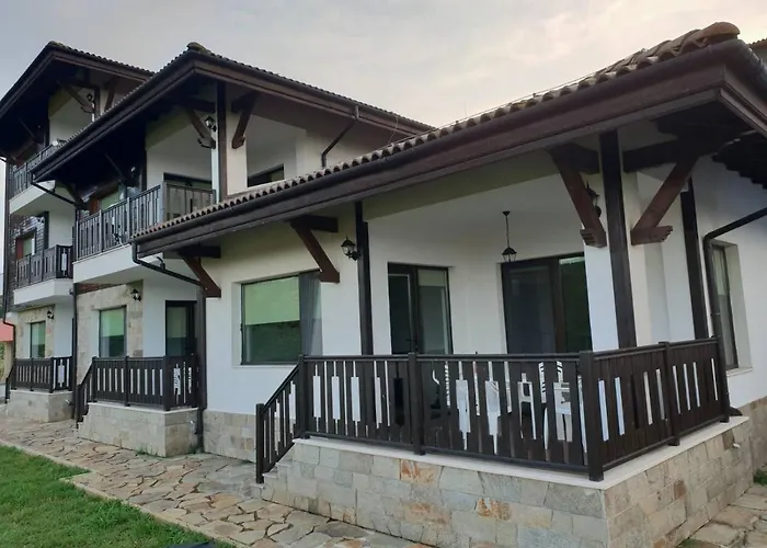 Апарт-отель St George Apartcomplex